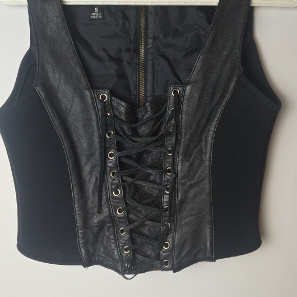 First Genuine Leather Lace-Up Corset Vest - Size Small - Picture 4 of 11